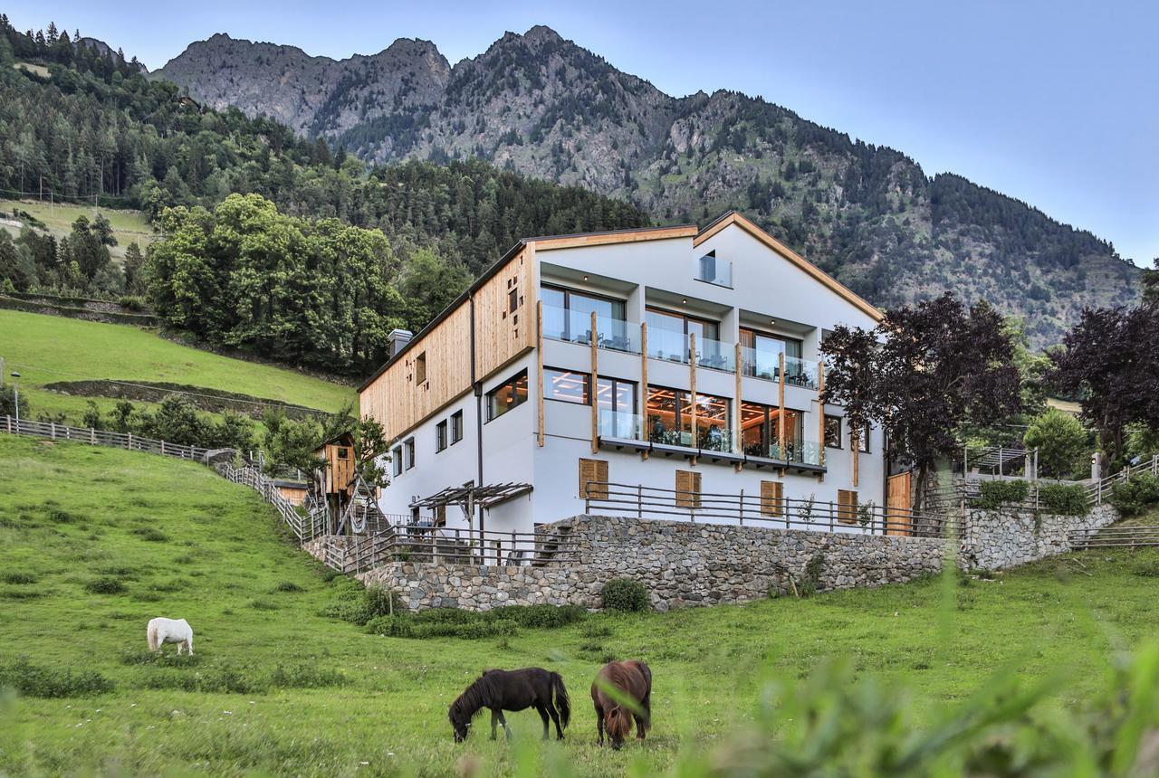 Ladurner Hotel Lagundo Bagian luar foto